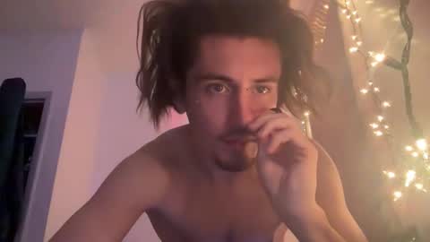 Snapshot of lucca250 chatting on October 2025 04:47:01 AM luccathegoat online show from October 2025 04:47:01 AM