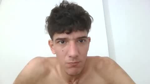 Snapshot of luccadisantos chatting on April 2026 04:23:01 PM Lucca Di Santos online show from April 2026 04:23:01 PM