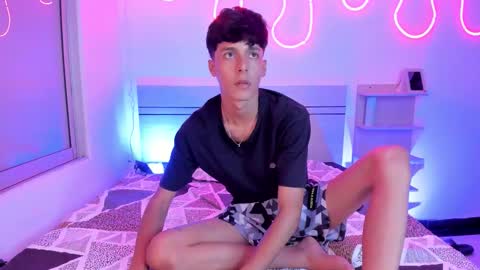 Luccas Ferreira online show from October 2025 08:31:02 PM