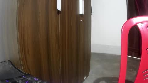 luci_ri online show from September 2025 08:05:01 AM