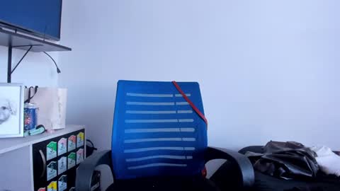 Snapshot of lucia_fuster chatting on January 2025 03:15:01 PM Lucia online show from January 2025 03:15:01 PM