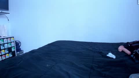 Snapshot of lucia_fuster chatting on January 2025 06:16:01 PM Lucia online show from January 2025 06:16:01 PM