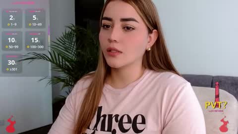 Snapshot of lucia_star_ chatting on October 2025 04:08:02 PM lucia star online show from October 2025 04:08:02 PM