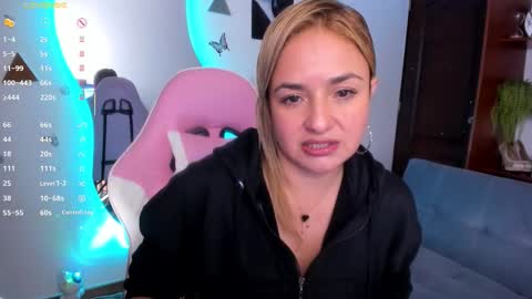 Snapshot of luciamature_ chatting on January 2026 10:45:01 PM Lucia online show from January 2026 10:45:01 PM