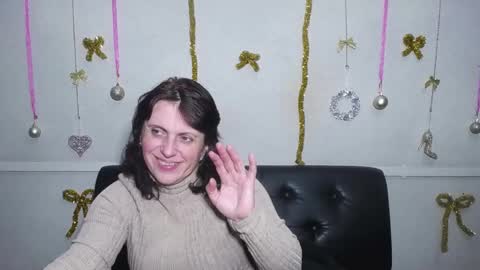 LuciaMi online show from December 2024 03:40:02 AM