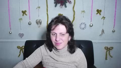 LuciaMi online show from December 2024 06:56:02 PM