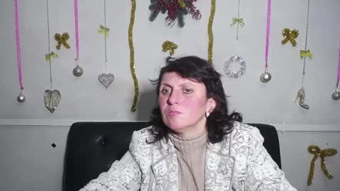 LuciaMi online show from December 2024 06:09:01 PM