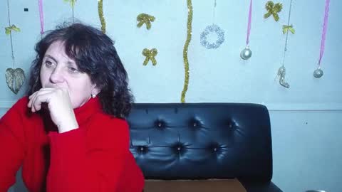 LuciaMi online show from December 2024 09:54:01 PM