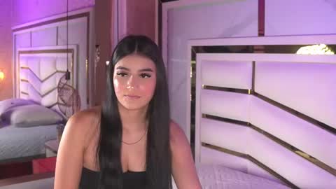 luciana_agudelo online show from July 2026 07:04:01 PM