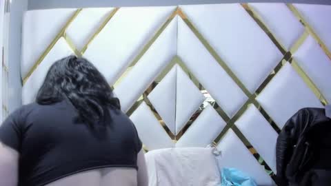 Luci online show from January 2025 08:21:02 PM