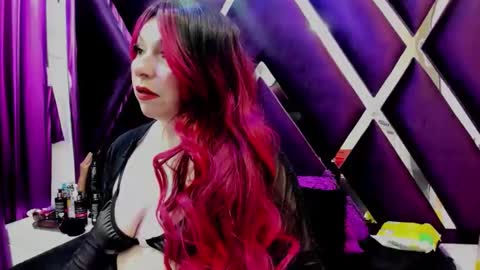 Luci online show from May 2026 10:18:01 PM