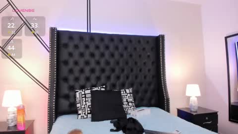 luciana_brown_ online show from March 2025 10:22:02 AM