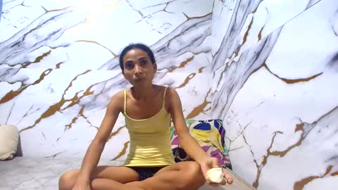 Luciana online show from May 2026 08:24:02 PM