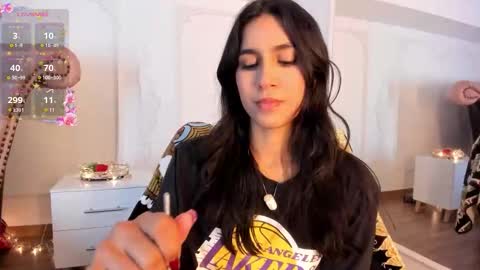 Snapshot of luciana_roa chatting on November 2025 08:51:01 PM Luciana online show from November 2025 08:51:01 PM