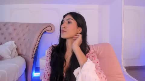 Luciana online show from June 2026 08:44:02 PM