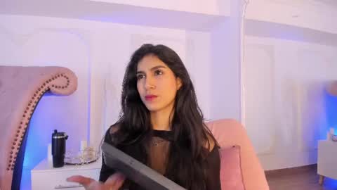 Luciana online show from June 2026 08:34:01 PM