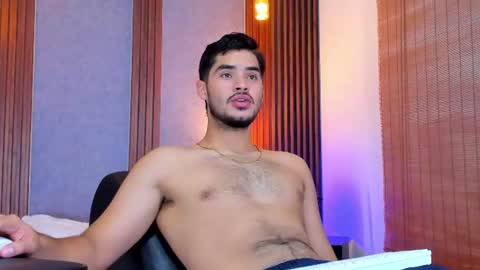 Luciano online show from June 2026 01:04:01 PM
