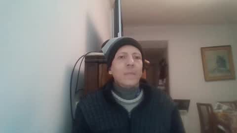 Luciano online show from May 2026 09:33:01 PM
