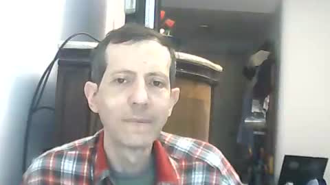 Luciano online show from May 2026 01:57:16 AM