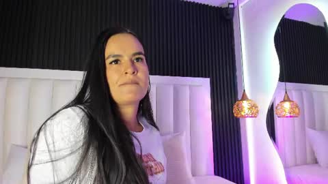 lucie online show from July 2026 07:10:02 PM
