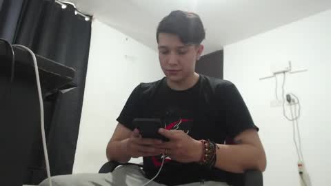 Snapshot of lucifeeer_666 chatting on April 2026 08:28:01 PM Fernando online show from April 2026 08:28:01 PM