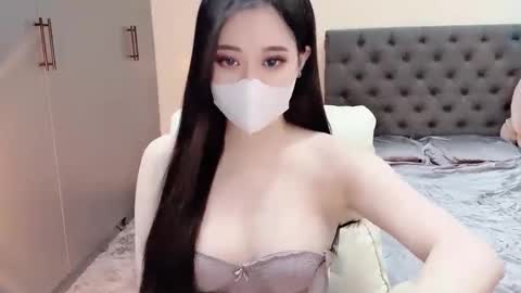 Snapshot of lucii04 chatting on November 2025 01:13:01 PM lucii04 online show from November 2025 01:13:01 PM