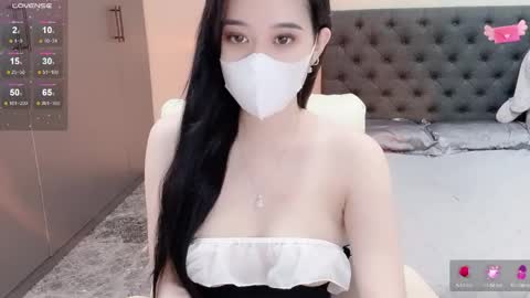 lucii04 online show from April 2026 10:54:01 AM