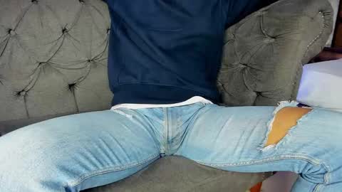 Leo online show from January 2025 02:11:01 PM