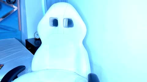 Leo online show from November 2025 11:32:02 AM