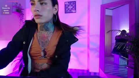 Snapshot of luciiana_lol chatting on December 2024 07:20:01 AM luciiana online show from December 2024 07:20:01 AM