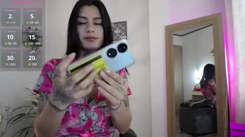 Snapshot of luciiana_lol chatting on February 2025 08:20:02 PM luciiana online show from February 2025 08:20:02 PM