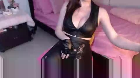 Snapshot of lucila04 chatting on May 2026 04:04:02 PM lucila04 online show from May 2026 04:04:02 PM