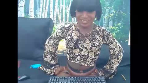 Lucile Carrie online show from June 2026 09:14:01 PM