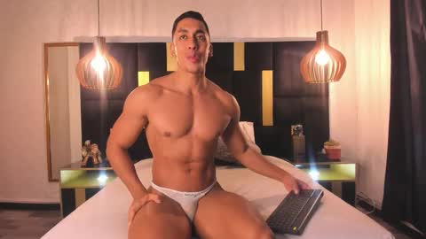 Lucio online show from December 2025 11:59:01 AM