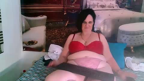 Grace online show from February 2025 08:42:02 PM