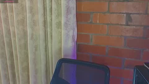 Snapshot of lucky_blessed chatting on February 2025 01:50:01 PM lucky_blessed online show from February 2025 01:50:01 PM