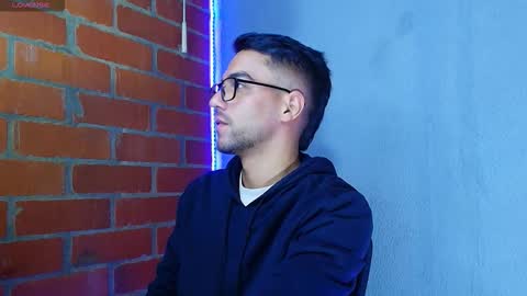 Snapshot of lucky_blessed chatting on September 2025 01:18:01 AM lucky_blessed online show from September 2025 01:18:01 AM