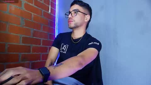 Snapshot of lucky_blessed chatting on September 2025 02:37:02 AM lucky_blessed online show from September 2025 02:37:02 AM