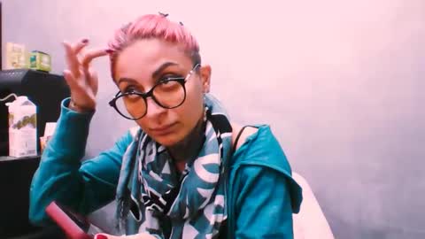 Snapshot of lucky_denizz chatting on December 2025 09:40:02 AM lucky_denizz online show from December 2025 09:40:02 AM