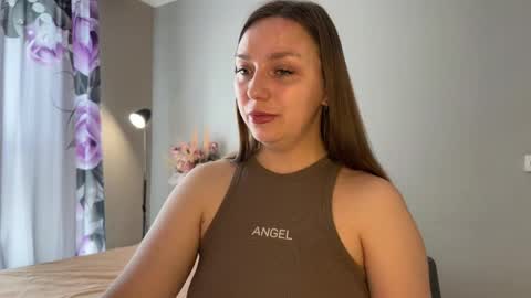 lucky_foryou_baby online show from May 2026 09:14:01 AM