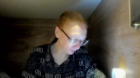 Snapshot of lucky_licky20 chatting on January 2025 03:55:02 AM lucky_licky20 online show from January 2025 03:55:02 AM