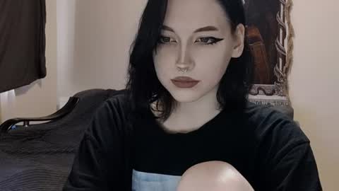 luckybastrad0677 online show from June 2026 03:35:02 PM