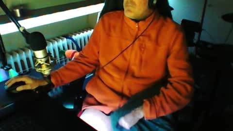 Snapshot of luckyfreak1 chatting on February 2026 02:48:02 AM call me Stefan online show from February 2026 02:48:02 AM