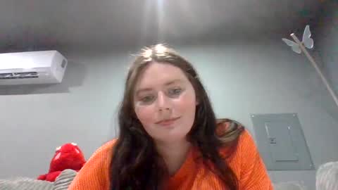 luckygirl96 online show from September 2025 12:14:01 AM