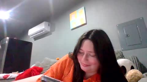 luckygirl96 online show from October 2025 01:00:02 AM