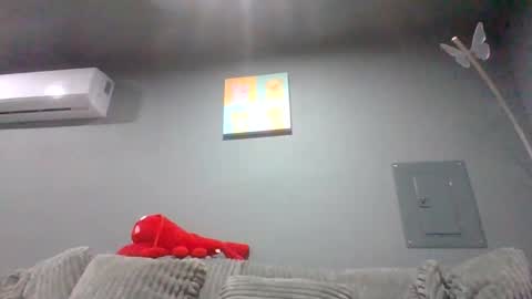 luckygirl96 online show from October 2025 01:39:02 AM