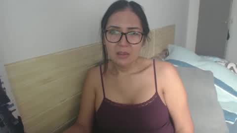angelisa online show from November 2025 10:56:02 AM