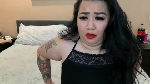 luckylee1992 online show from June 2026 02:25:05 AM