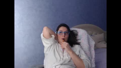 luckylinda23 online show from January 2025 06:51:01 PM