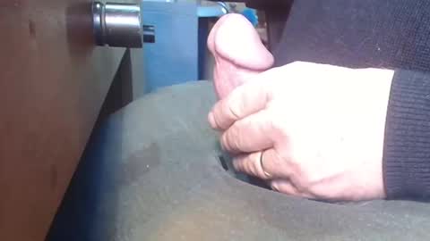 Snapshot of luckypirateboy chatting on December 2024 01:19:02 PM BIG Daddy cock. Tips make it harder online show from December 2024 01:19:02 PM